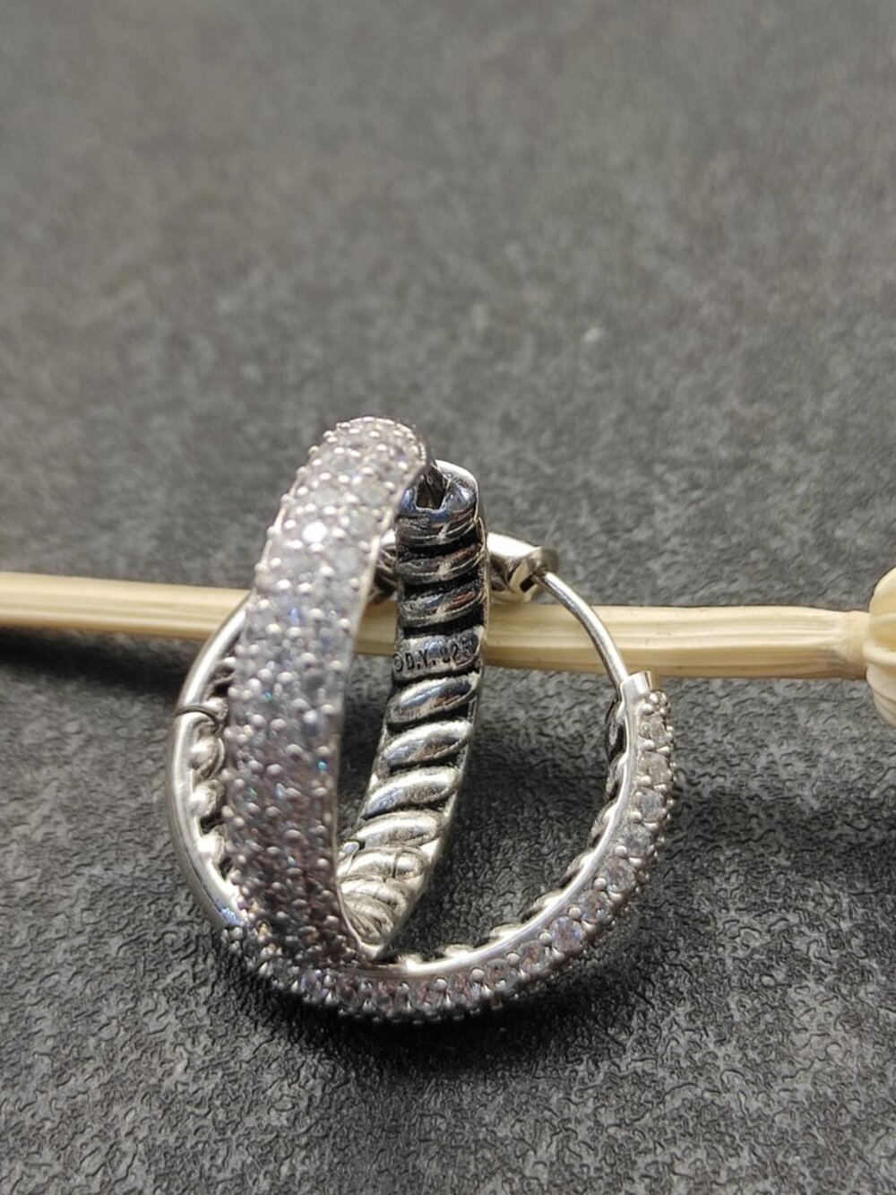 David Yurman 925 Silver Earrings with Original Pouch - Picture 3 of 8